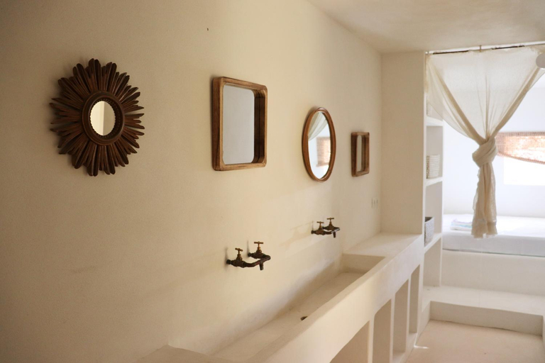 Bathroom 3, La Pandilla Ibiza, Baleares