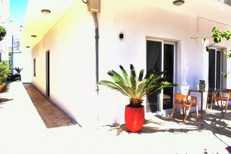 Exterior & Views, luxsuites, Crete