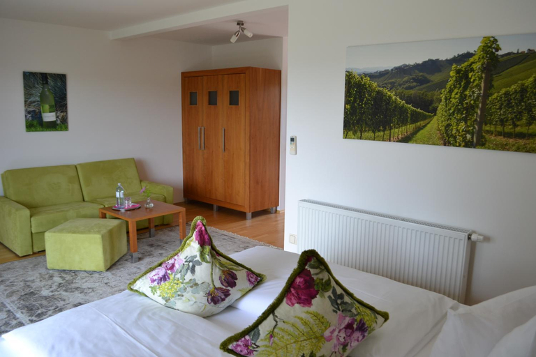 Bedroom, Hotel Villa Rosa, Leibnitz