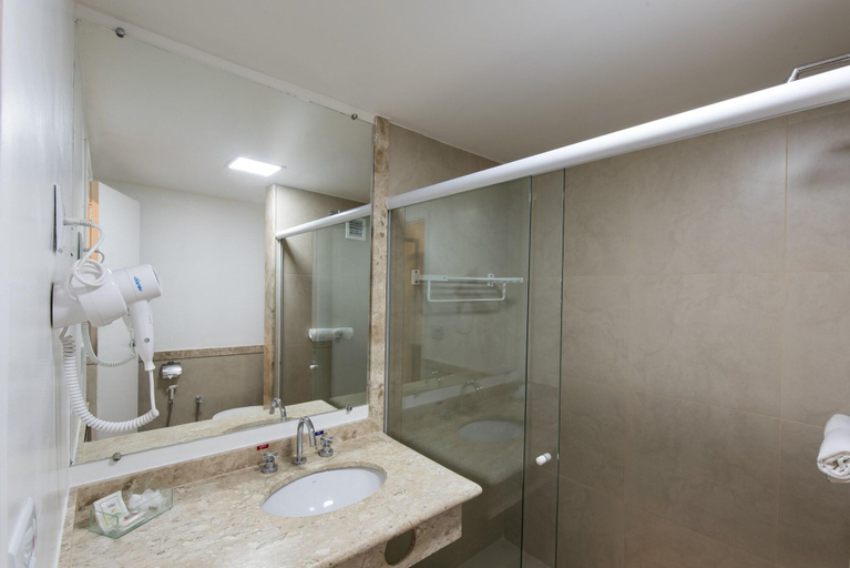 Bathroom 4, Carlton Suítes Limeira, Limeira
