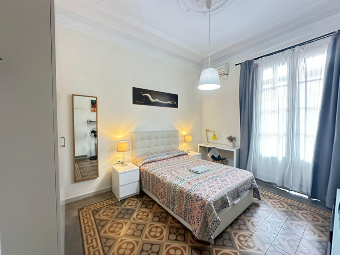 Bedroom 2, Rooms Roger, Barcelona