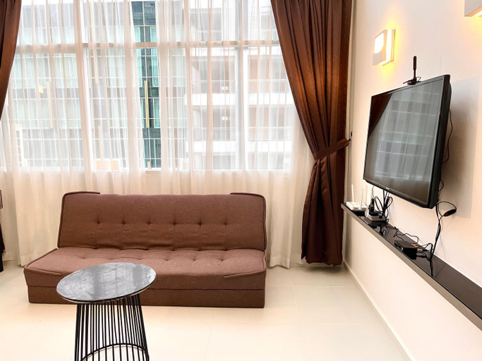 Others 4, HillLand Suites, Malacca City