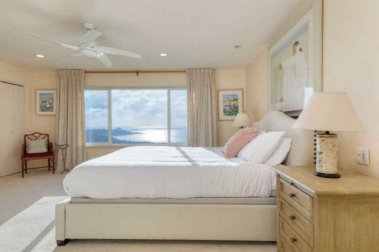 Bedroom 5, Cove Watch by Avantstay A+ Views w/ Private Pool, San Diego