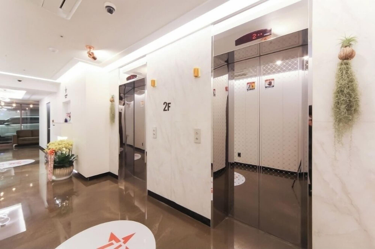 Others 3, Candeo Hotel, Yangsan