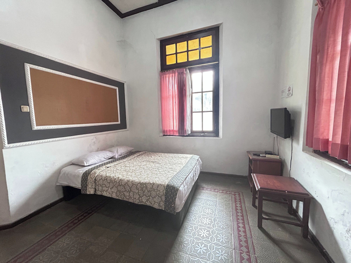 Bedroom 6