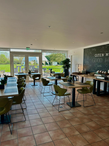 Food & Drinks 3, Haus am See - Gochness, Kleve