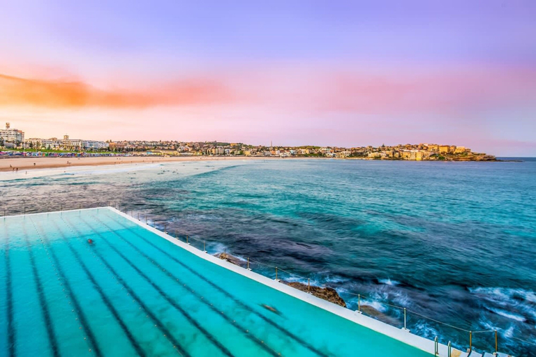 Room 2, Beach Front Ocean Breeze Studio With Aircon, Sydney