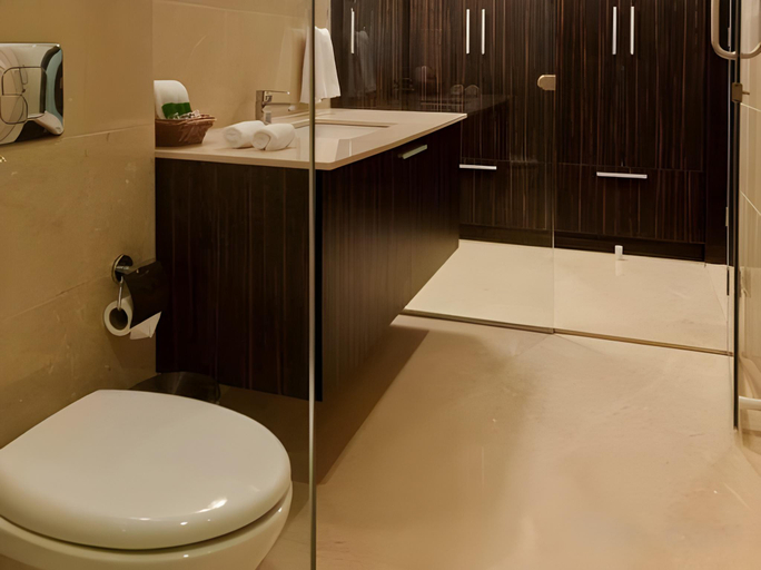 Bathroom, Iris Premiere Bed and Breakfast, Ahmadnagar