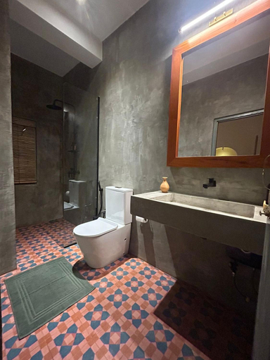 Bathroom 2, Gitano Surf Ahangama Beachfront, Habaraduwa
