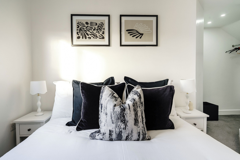 Bedroom 3, Whitchurch Road Retreat in Cardiff, Cardiff