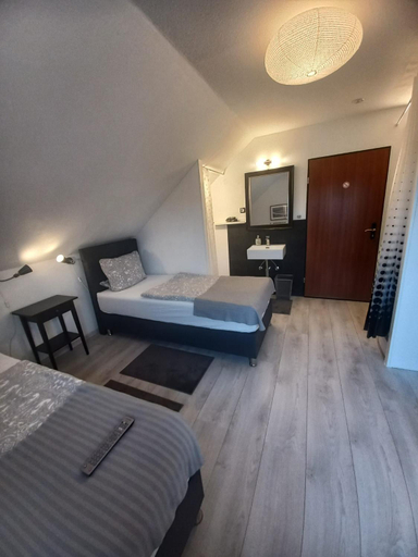Bedroom 2, Best Pension, Steinburg