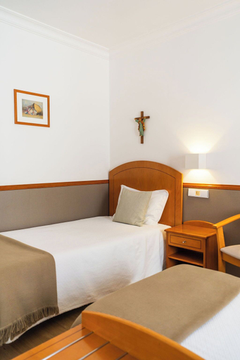 Bedroom 17