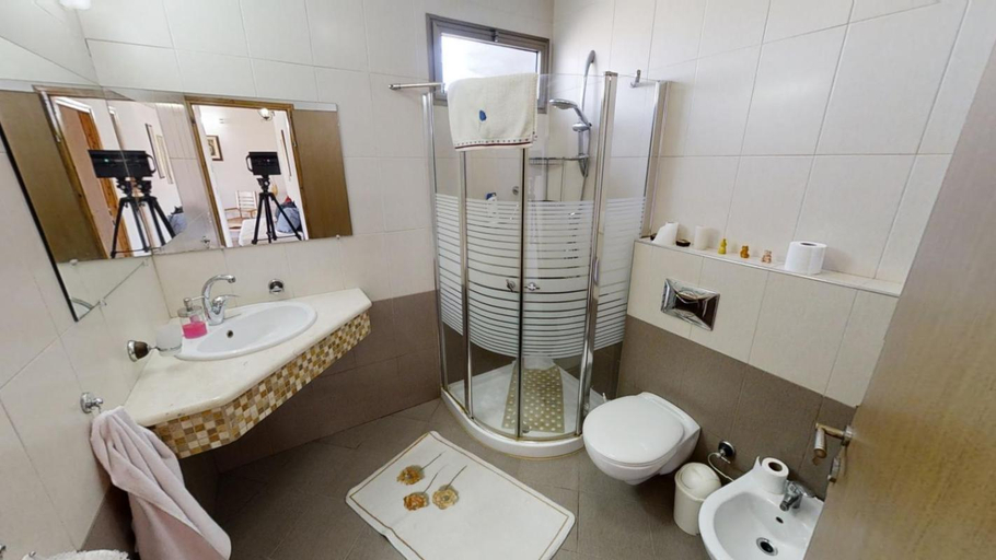 Bathroom, Cozy wood apartment with great view to Nazareth