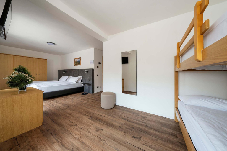 Bedroom 3, Best Western Hotel Nevada, Belluno