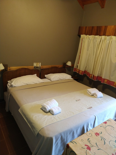 Bedroom 2, Hotel Cabanas del Parque, Oberá