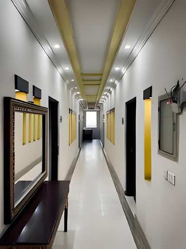 Others 4, Royal Hayat Hotel, Lahore