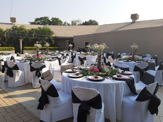 Food & Drinks 5, Musina Hotel and Conference Centre, Vhembe