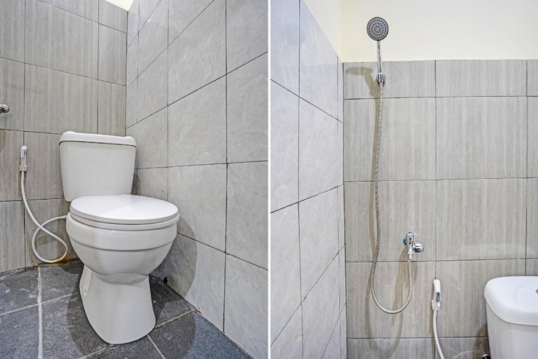 Bathroom, Hotel O Wonoayu Residence Syariah, Sidoarjo