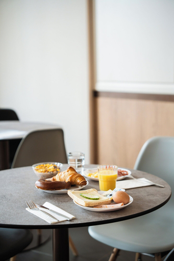 Food & Drinks 5, FortyPlusOne Hotel, Wien