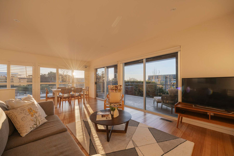 Room 2, Sunset Haven Views Pool Spa Kids Amenities, Melbourne