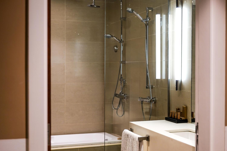 Bathroom 5, Awfad Hotel Riyadh, Riyadh