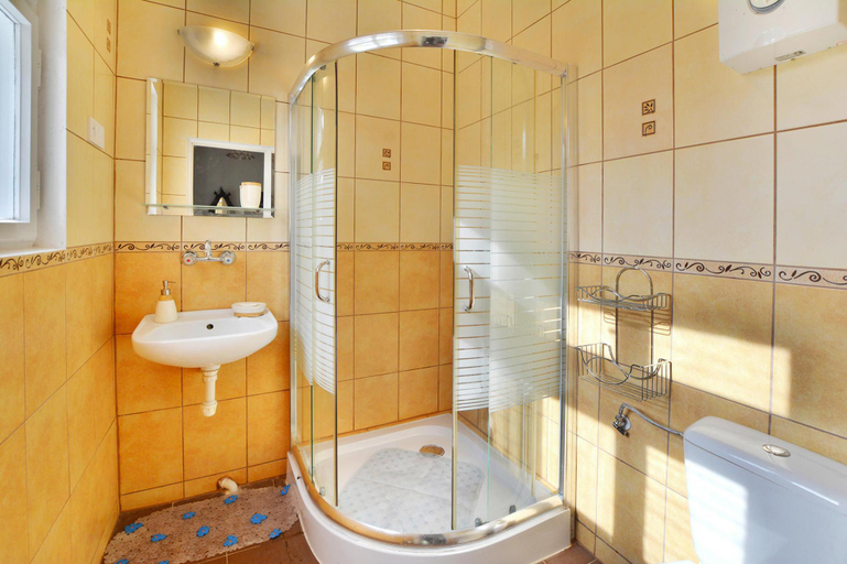 Others 3, Rural holiday home with fireplace, Grabczyn, Koszalin