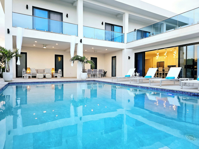 Sport & Beauty, Sun Lux Villas