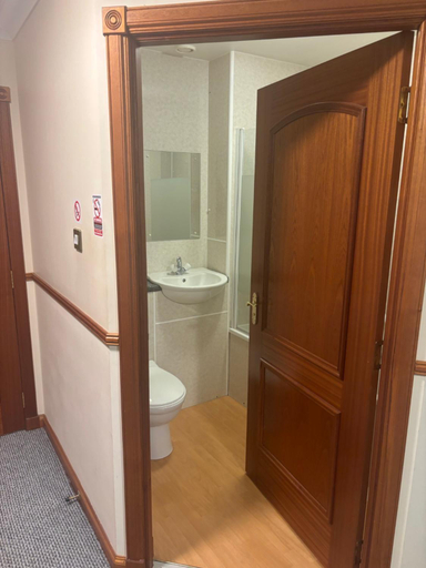 Bathroom 3, Findlay's Hotel, Aberdeenshire