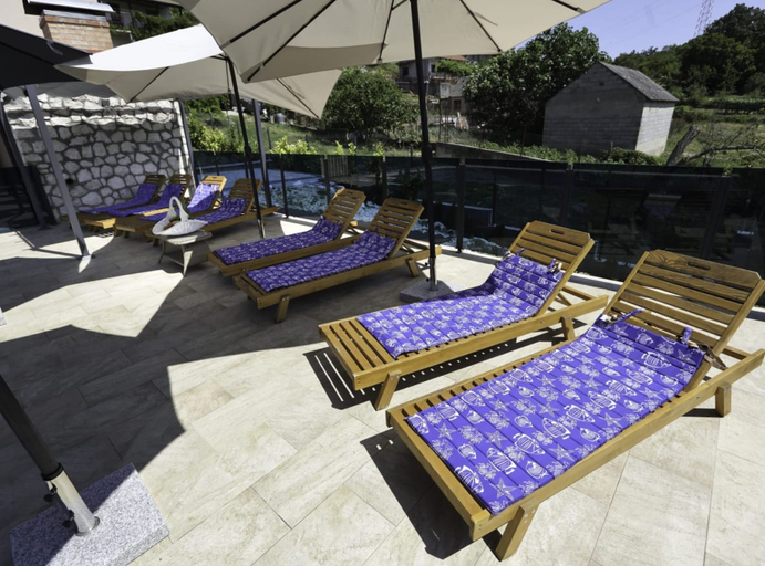 Others 4, Holiday Home Marana, Ružić