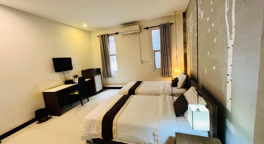 Bedroom 18