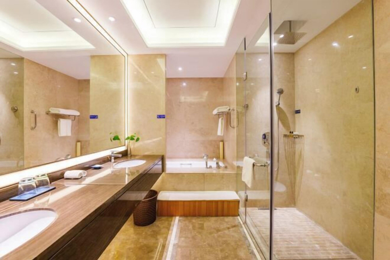 Bathroom 4, Fuqing Yonghong Hotspring Resort, Fuzhou