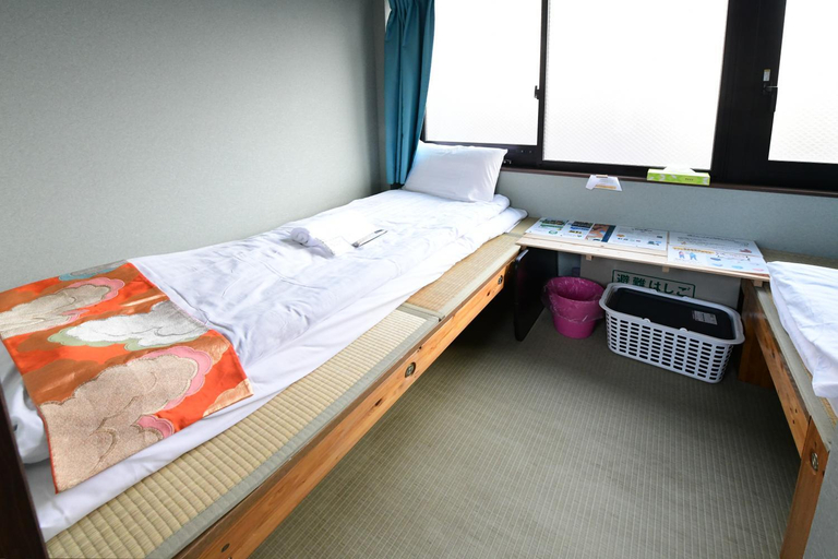 Bedroom 12