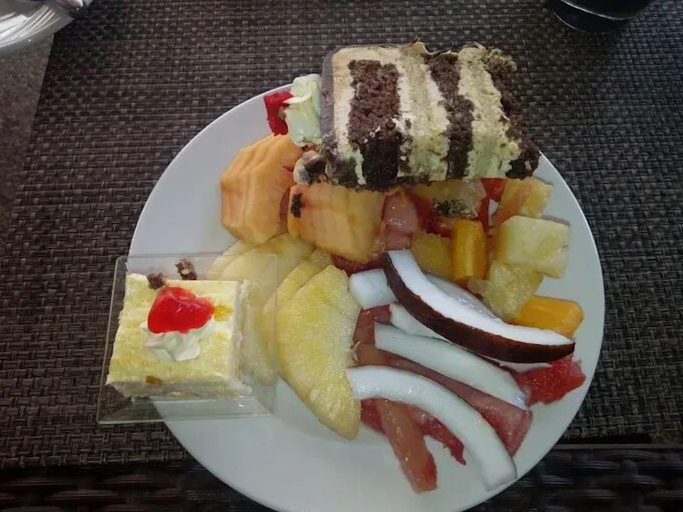 Food & Drinks 5, Tomats Hotel and Suites, IlorinWe