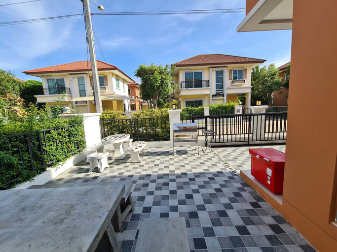Exterior & Views 2, Boulevard Tuscany - 3 Bedroom Pool Villa, Cha-Am