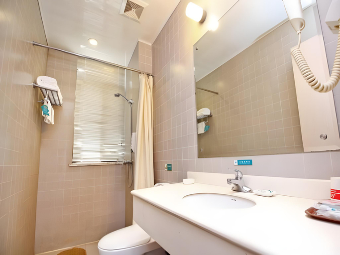 Bathroom 3, JinJiang Inn Baoji Administra Tion Center, Baoji