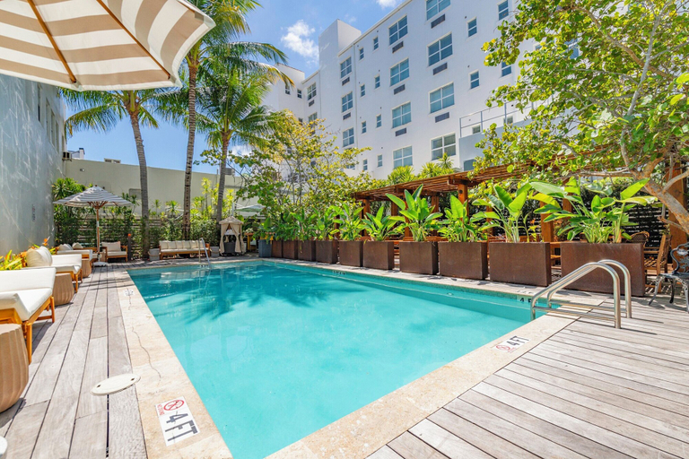 Sport & Beauty 2, Global Luxury Suites at The Apex Miami, Miami-Dade