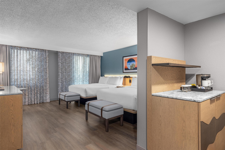 Bedroom 4, DoubleTree by Hilton Phoenix Midtown, Maricopa