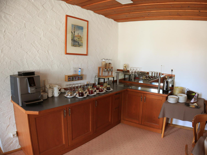 Food & Drinks 5, Pension Landgasthof Schutzen, Konstanz