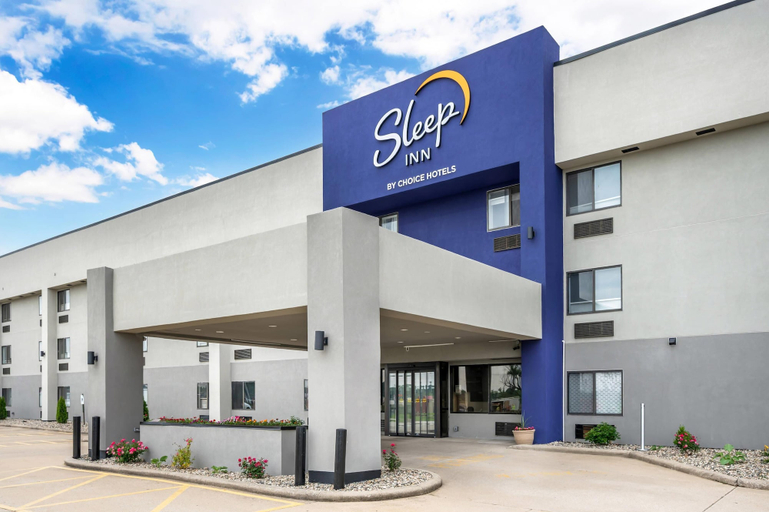 Exterior & Views 2, Sleep Inn Champaign North - Urbana, Champaign