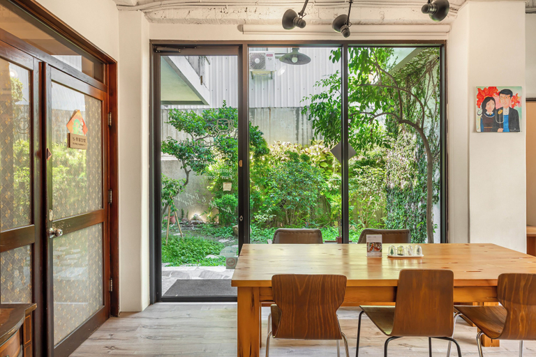Food & Drinks 5, IsShoNi House, Tainan