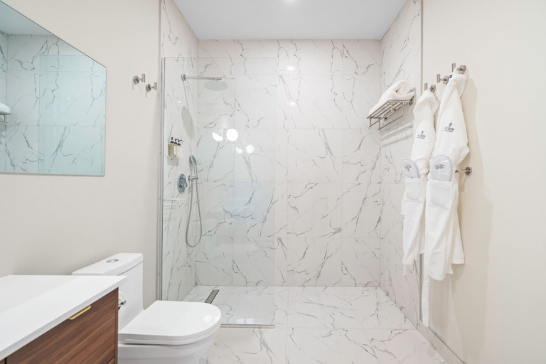Bathroom 4, Arcadia Hotel Boutique, Montréal
