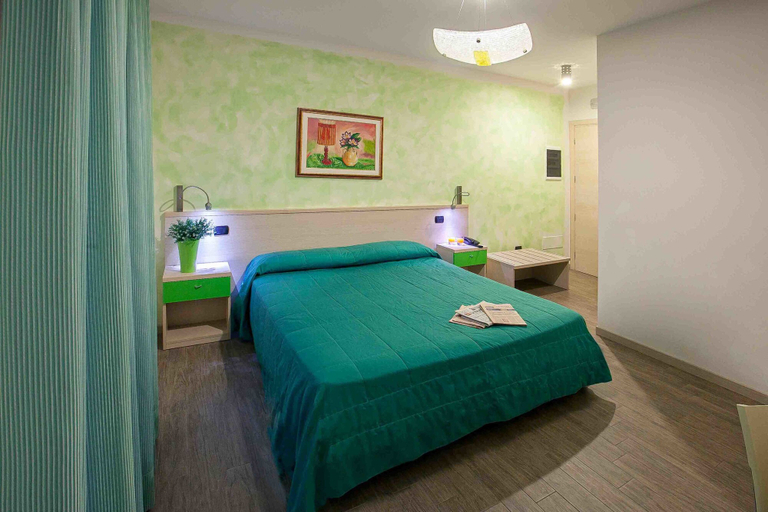 Bedroom 9