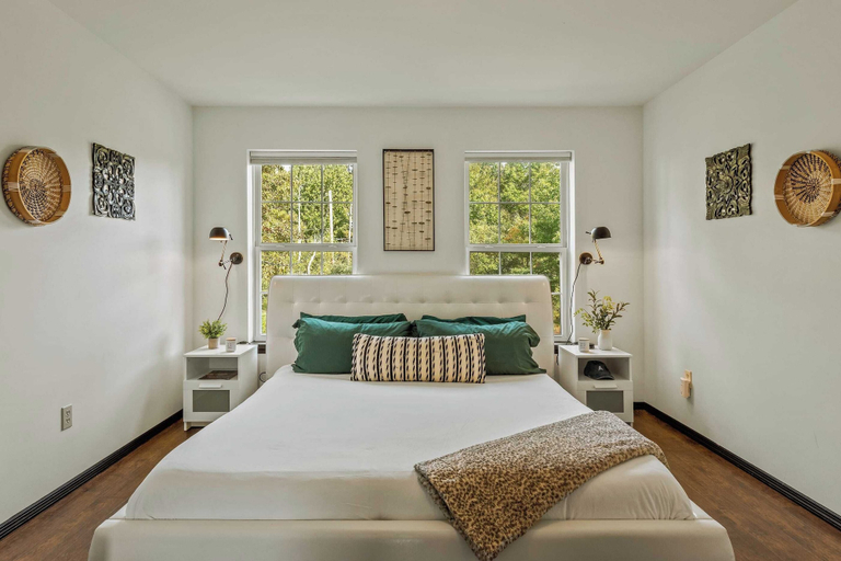 Bedroom 4, Mountain Mindset by Avantstay Pool, Hot Tub, Game Room, Firepit, Monroe