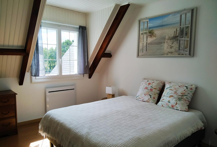 Others 5, Le Sanctuaire, Loire-Atlantique