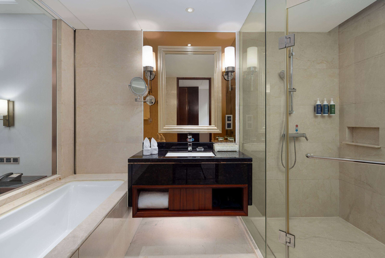 Bathroom 5, Wyndham Garden Foshan Nanhai, Foshan