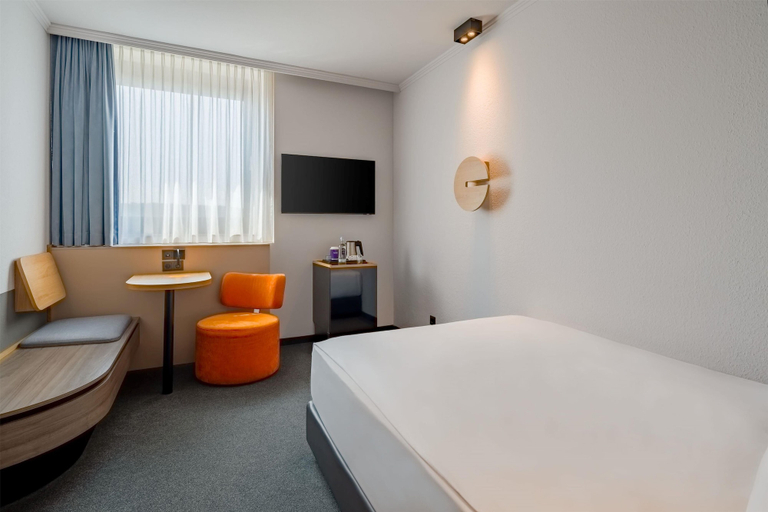 Bedroom 3, Spark by Hilton Wuppertal City Centre, Wuppertal