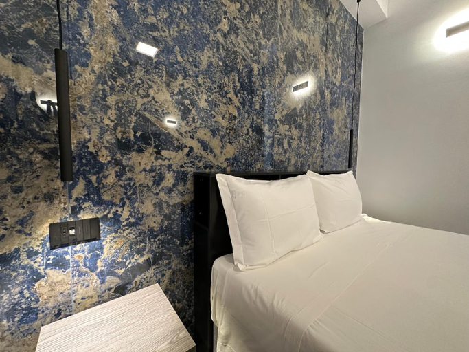 Others 5, Dolmen Guest House, Sassari