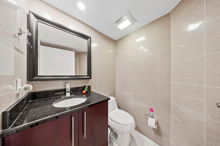 Bathroom 4, Divi Village Condo 33 J.e. Irausquin Blvd 93