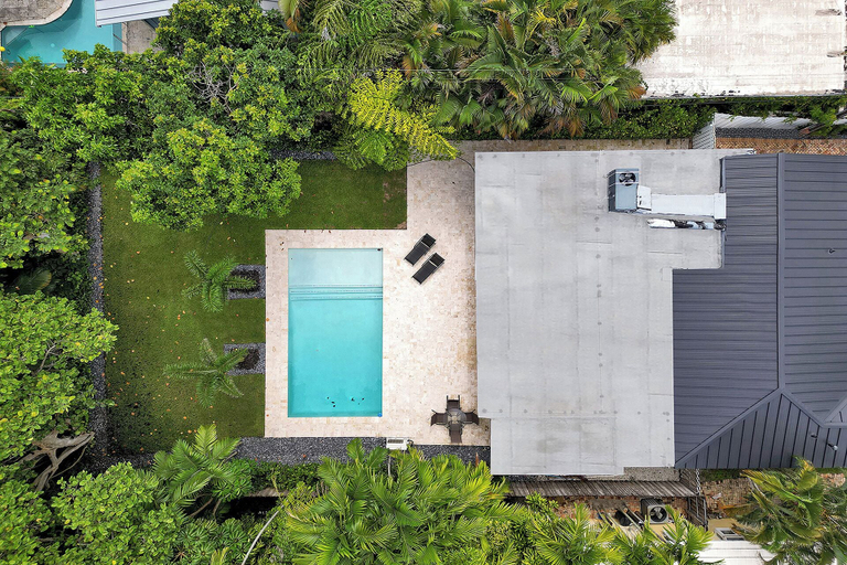 Others 4, Hibiscus House, Broward