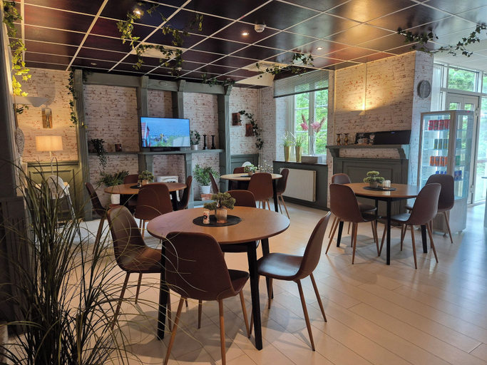 Food & Drinks 2, Hotel New Bed, Oskarshamn
